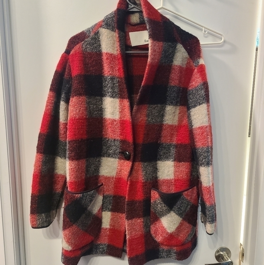 Aritzia Wilfred Free off duty jacket